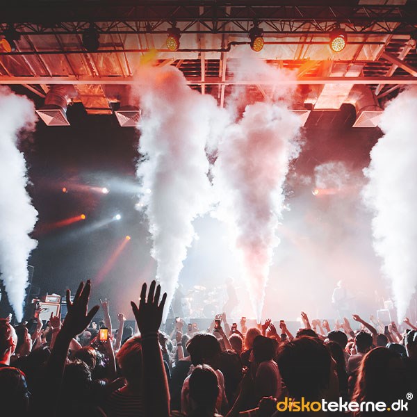 Lej røgmaskine og andre special effekter